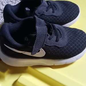 Toddler 7c Nike